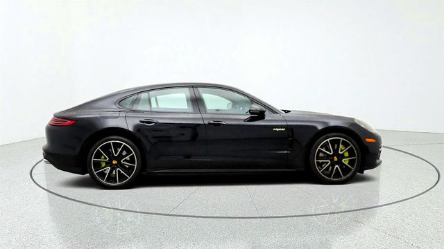 2018 Porsche Panamera 4 E-Hybrid w/ Premium Pkg Plus & 21'' Wheels - 23072600 - 3