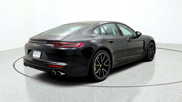 2018 Porsche Panamera 4 E-Hybrid w/ Premium Pkg Plus & 21'' Wheels - 23072600 - 4