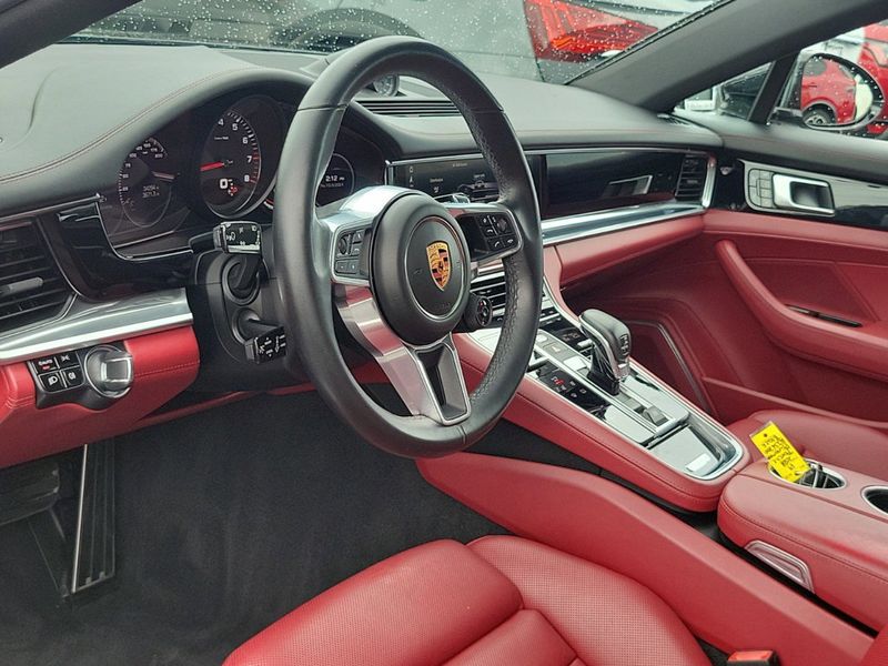 2018 Porsche Panamera 4S - 22610603 - 13