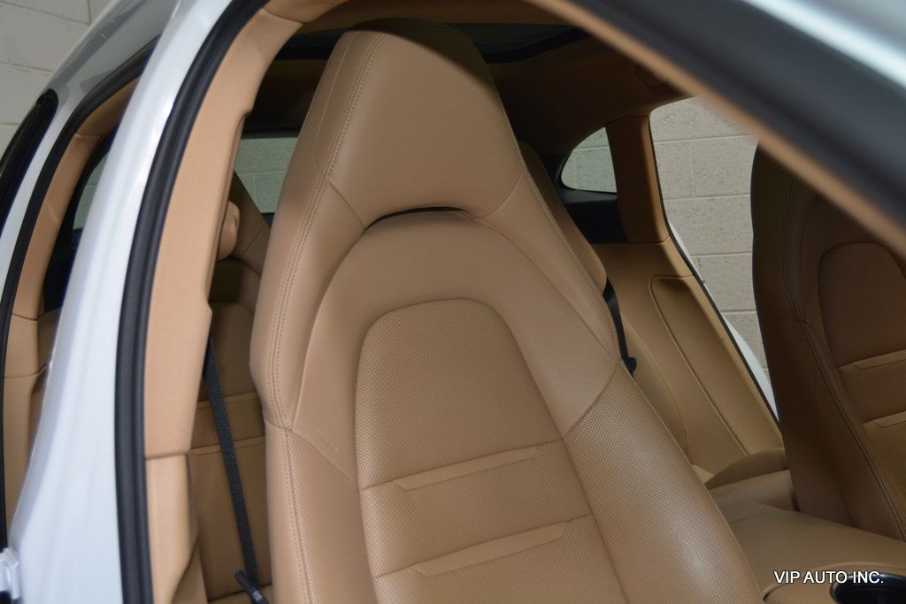 2018 Porsche Panamera 4 Sport Turismo - 22957626 - 13