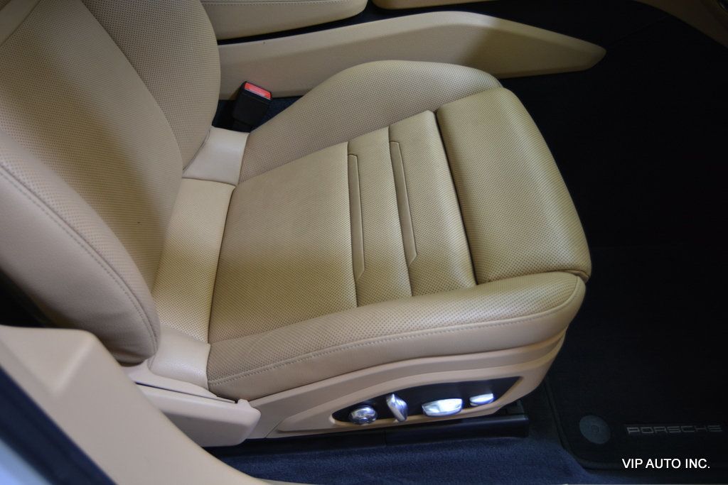2018 Porsche Panamera 4 Sport Turismo - 22957626 - 17