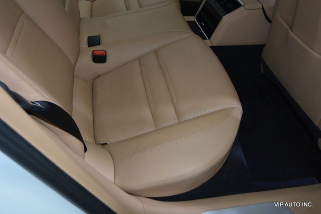 2018 Porsche Panamera 4 Sport Turismo - 22957626 - 25