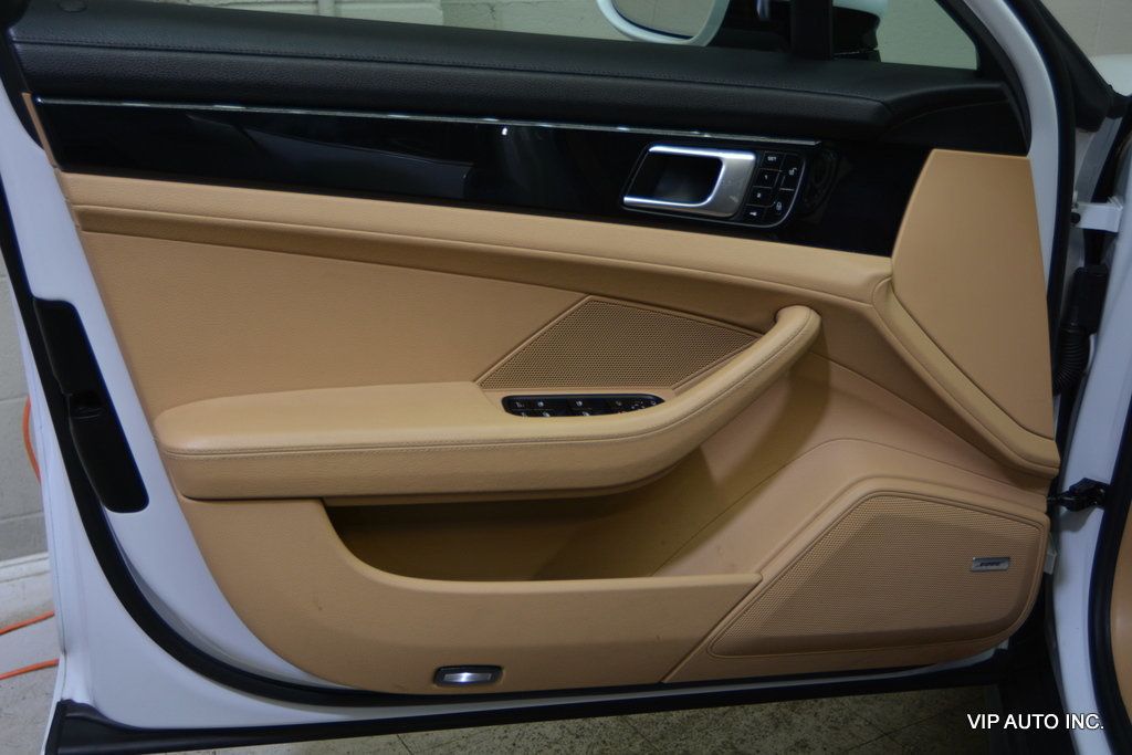 2018 Porsche Panamera 4 Sport Turismo - 22957626 - 6