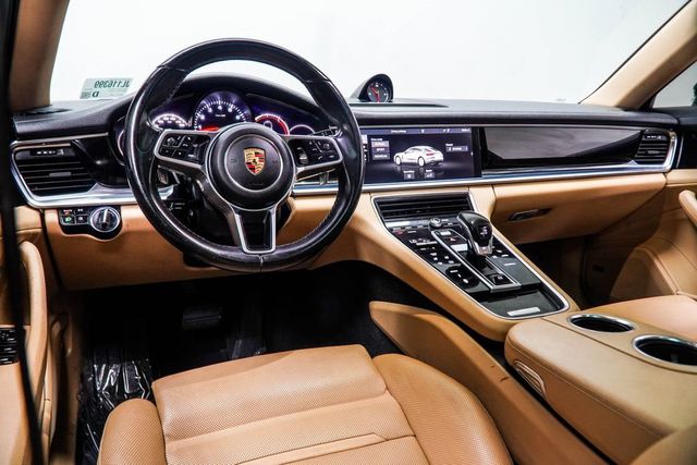 2018 Porsche Panamera Base - 23025428 - 17