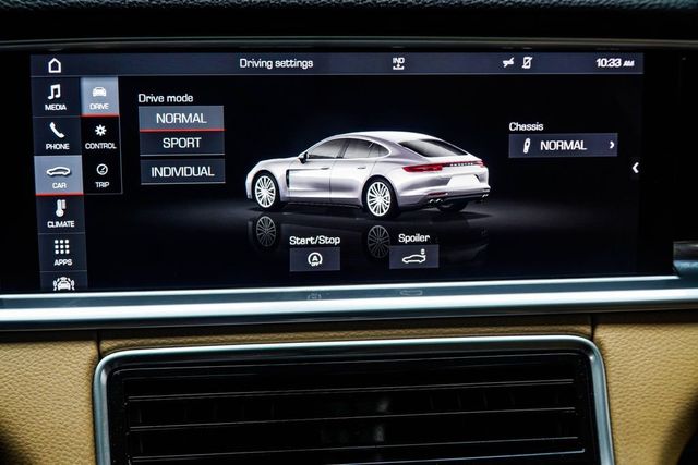 2018 Porsche Panamera Base - 23025428 - 28