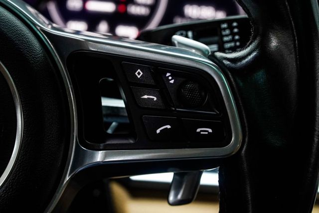 2018 Porsche Panamera Base - 23025428 - 30