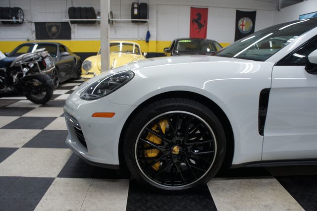 2018 Porsche Panamera Ceramic Brakes, Only 19k miles, Loaded! 20k serviced done!  - 23082589 - 24