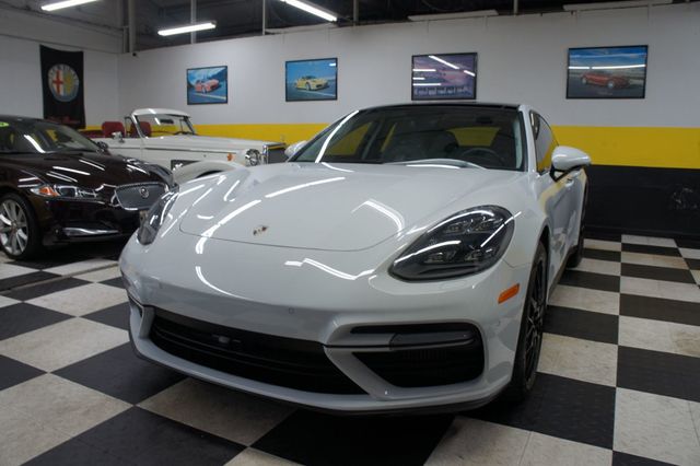 2018 Porsche Panamera Ceramic Brakes, Only 19k miles, Loaded! 20k serviced done!  - 23082589 - 29