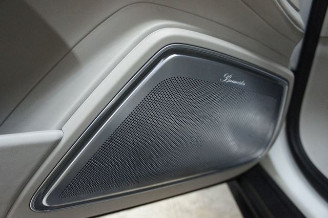 2018 Porsche Panamera Ceramic Brakes, Only 19k miles, Loaded! 20k serviced done!  - 23082589 - 37