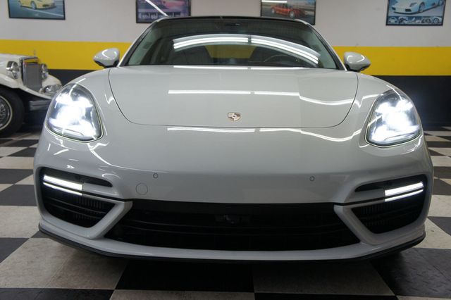 2018 Porsche Panamera Ceramic Brakes, Only 19k miles, Loaded! 20k serviced done!  - 23082589 - 4