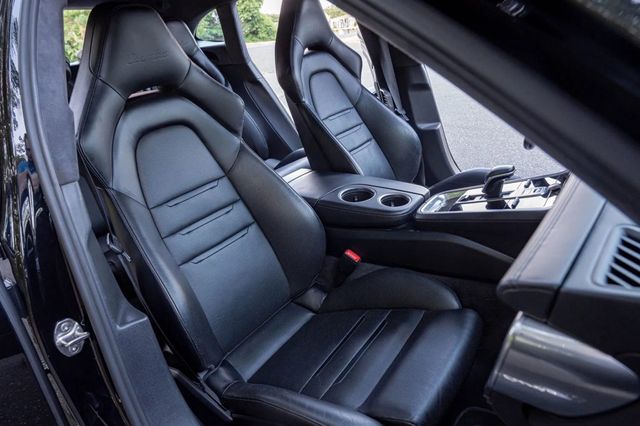 2018 Porsche Panamera CLEAN CARFAX, SPORT TURISMO, AWD, BURMESTER SOUND, ASSIST PKG - 23025809 - 9