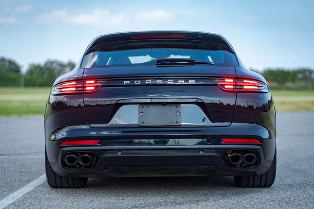 2018 Porsche Panamera CLEAN CARFAX, SPORT TURISMO, AWD, BURMESTER SOUND, ASSIST PKG - 23025809 - 18