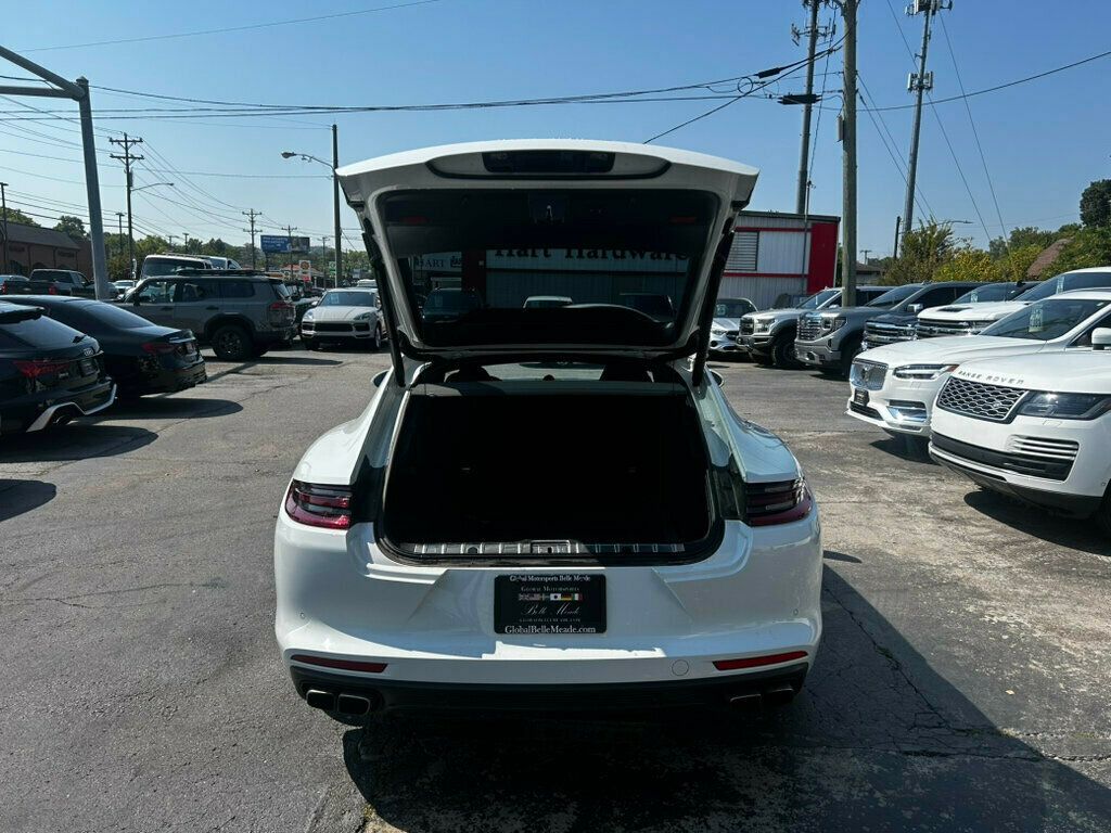 2018 Porsche Panamera Turbo photo 17