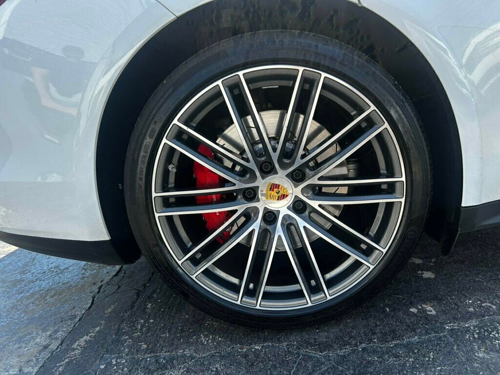 2018 Porsche Panamera Turbo photo 31