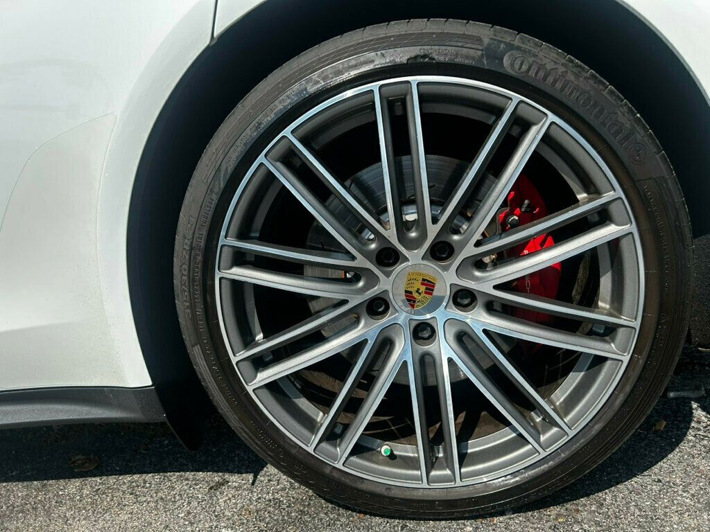 2018 Porsche Panamera Turbo photo 32