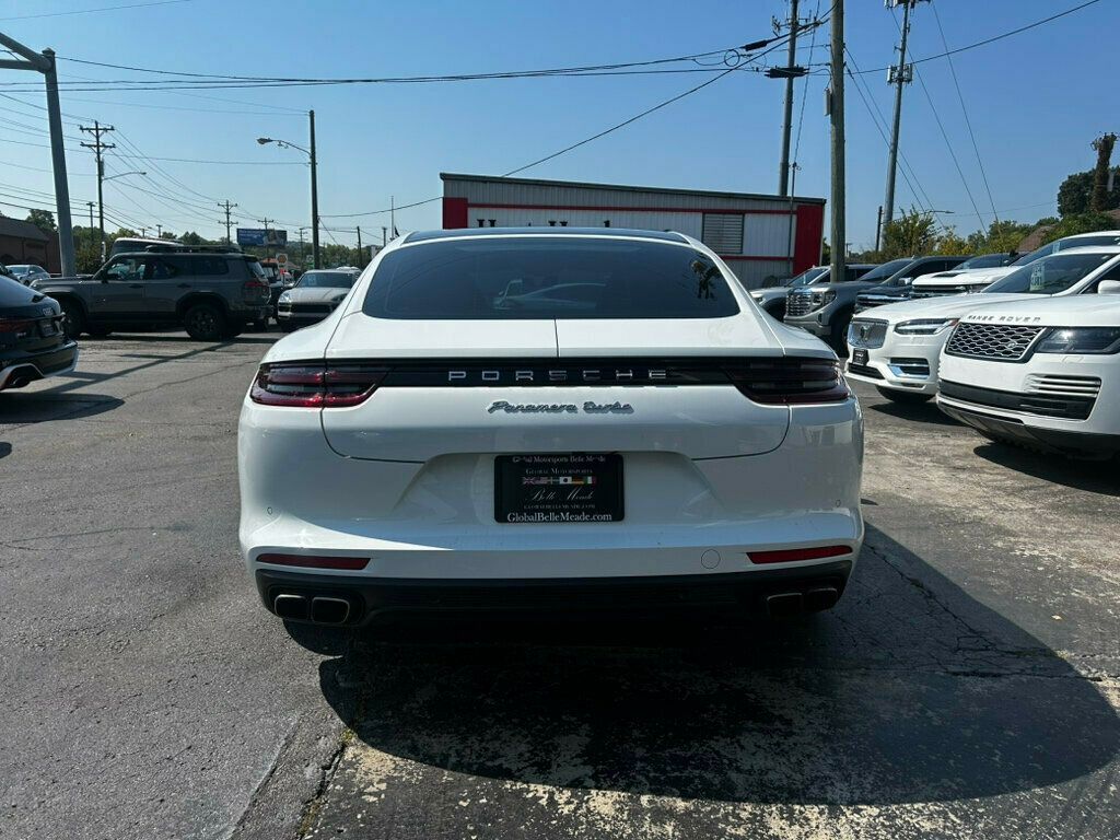 2018 Porsche Panamera Turbo photo 4