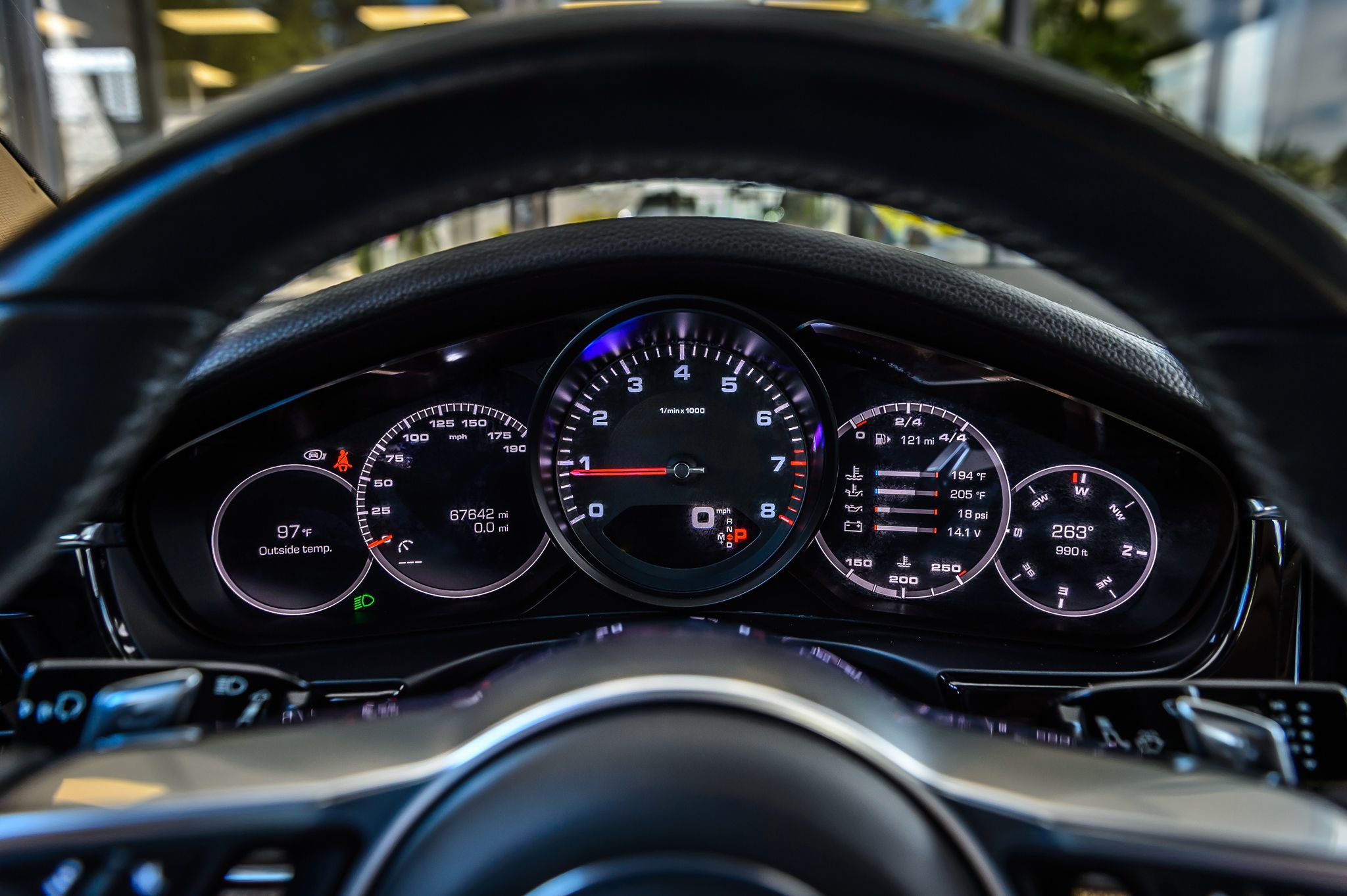 2018 Porsche Panamera Base 4 photo 17