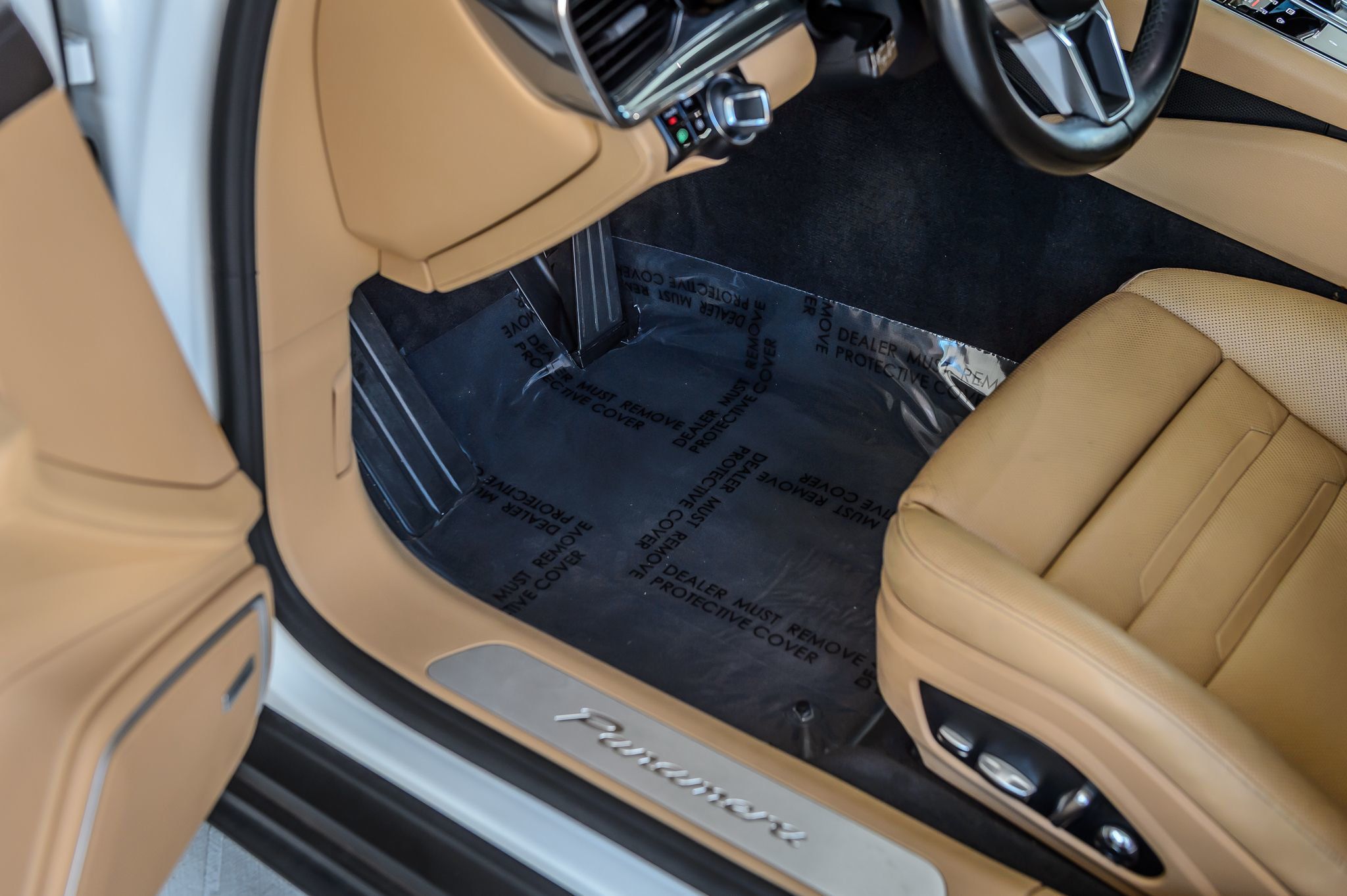 2018 Porsche Panamera Base 4 photo 39