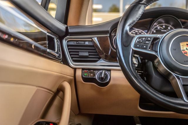 2018 Porsche Panamera PANAMERA - PREMIUM PKG - NAVIGATION - BLUETOOTH - BACKUP CAM - 22803121 - 26