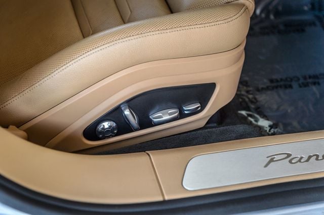 2018 Porsche Panamera PANAMERA - PREMIUM PKG - NAVIGATION - BLUETOOTH - BACKUP CAM - 22803121 - 44