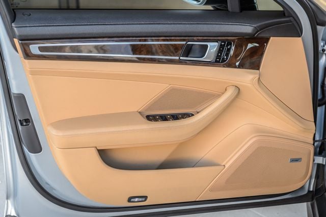 2018 Porsche Panamera PANAMERA - PREMIUM PKG - NAVIGATION - BLUETOOTH - BACKUP CAM - 22803121 - 46