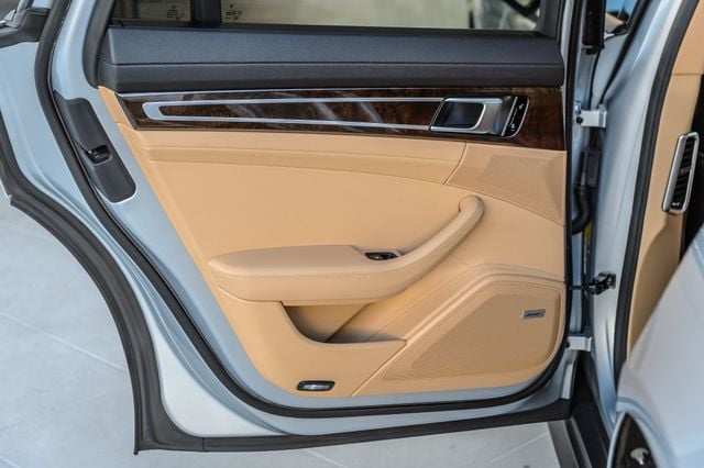 2018 Porsche Panamera PANAMERA - PREMIUM PKG - NAVIGATION - BLUETOOTH - BACKUP CAM - 22803121 - 50