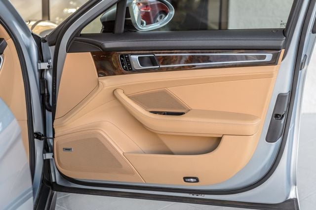 2018 Porsche Panamera PANAMERA - PREMIUM PKG - NAVIGATION - BLUETOOTH - BACKUP CAM - 22803121 - 52