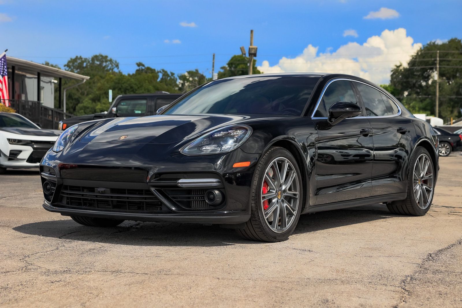 2018 Porsche Panamera Turbo photo 3