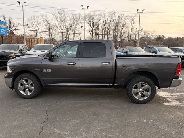 2018 Ram 1500 Big Horn 4x4 Crew Cab 5'7" Box - 22985706 - 8