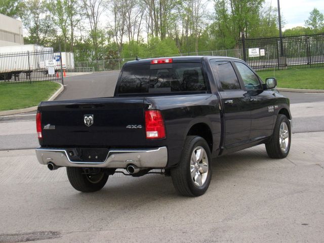 2018 Ram 1500 Big Horn 4x4 Crew Cab 5'7" Box - 23015084 - 12
