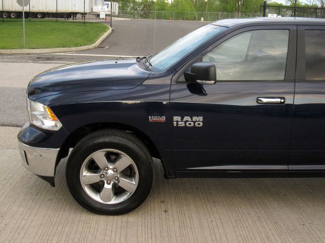 2018 Ram 1500 Big Horn 4x4 Crew Cab 5'7" Box - 23015084 - 6