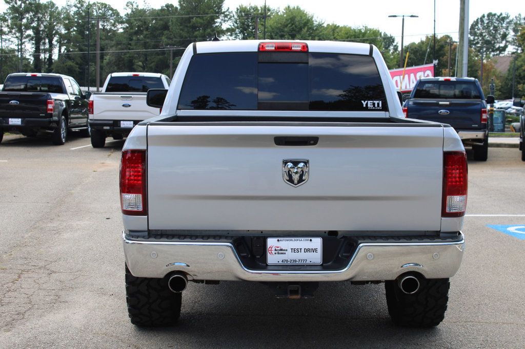 2018 Ram 1500 Big Horn photo 3
