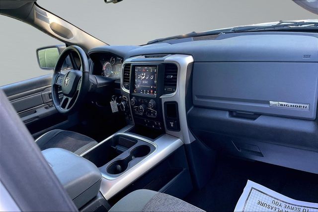 2018 Ram 1500 Big Horn 4x4 Crew Cab 5'7" Box - 23070854 - 12