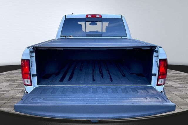 2018 Ram 1500 Big Horn 4x4 Crew Cab 5'7" Box - 23070854 - 33