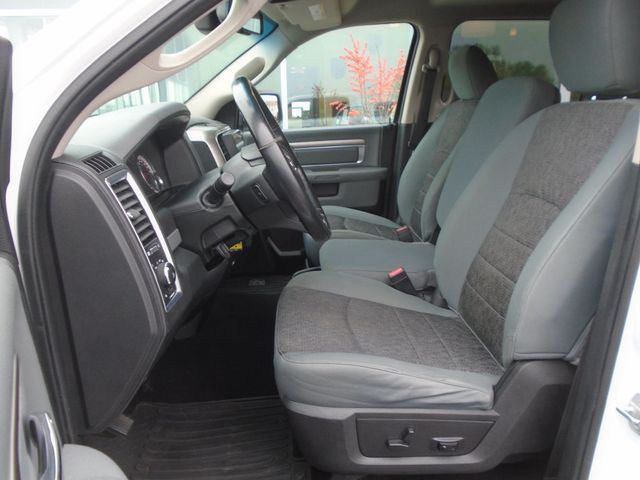 2018 Ram 1500 Big Horn 4x4 Crew Cab 5'7" Box - 22951449 - 14