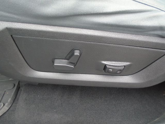 2018 Ram 1500 Big Horn 4x4 Crew Cab 5'7" Box - 22951449 - 16