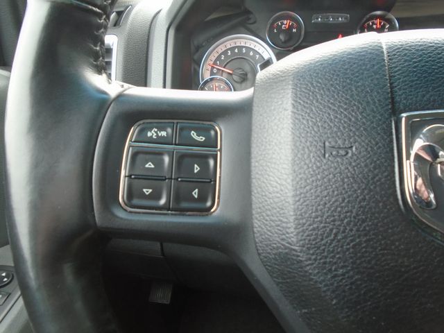 2018 Ram 1500 Big Horn 4x4 Crew Cab 5'7" Box - 22951449 - 18