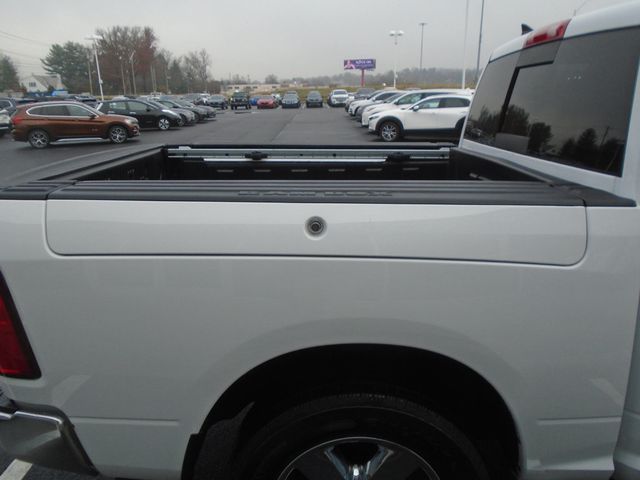 2018 Ram 1500 Big Horn 4x4 Crew Cab 5'7" Box - 22951449 - 39