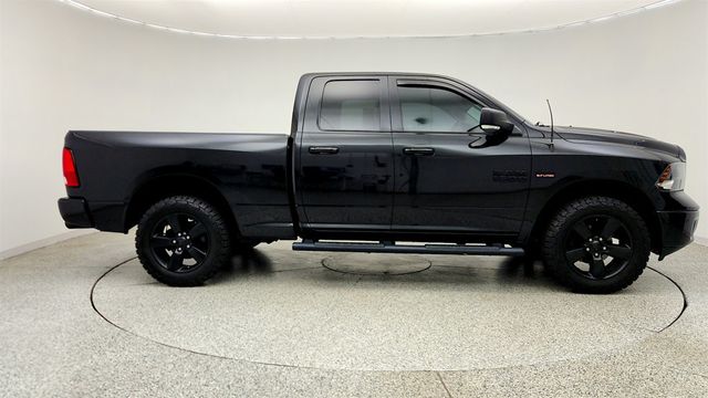 2018 Ram 1500 Big Horn 4x4 Crew Cab 5'7" Box - 23043057 - 3