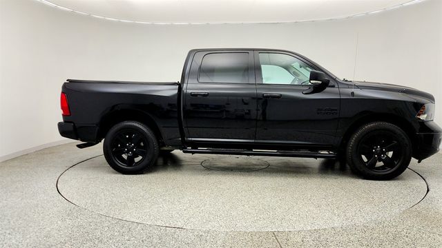 2018 Ram 1500 Big Horn 4x4 Crew Cab 5'7" Box - 23043129 - 3