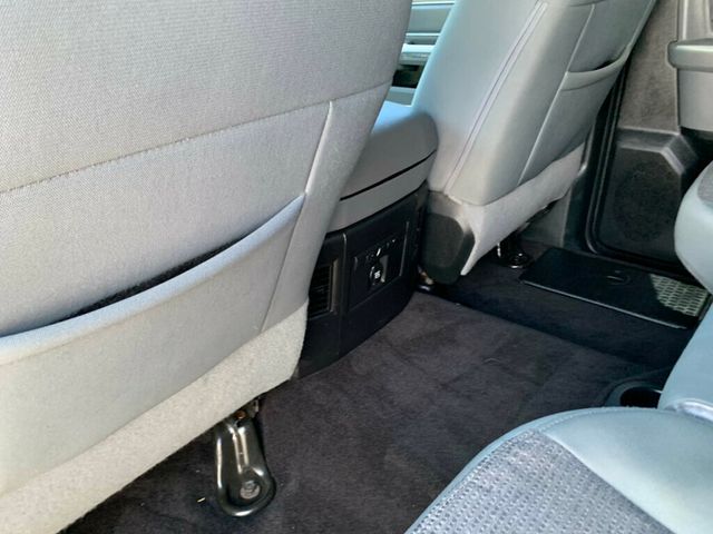 2018 Ram 1500 Big Horn 4x4 Crew Cab 5'7" Box HEMI V8 - 23033482 - 43