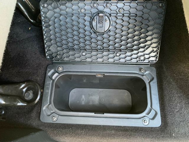 2018 Ram 1500 Big Horn 4x4 Crew Cab 5'7" Box HEMI V8 - 23033482 - 44