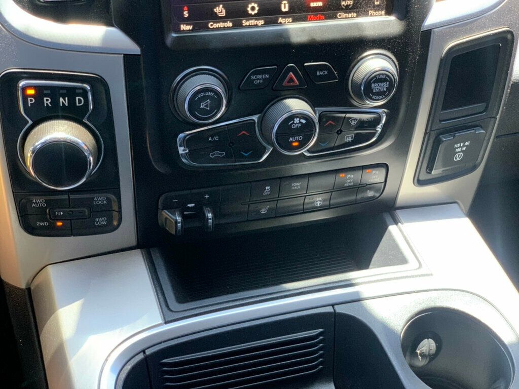 2018 Ram 1500 Big Horn 4x4 Crew Cab 5'7" Box HEMI V8 - 23033482 - 49