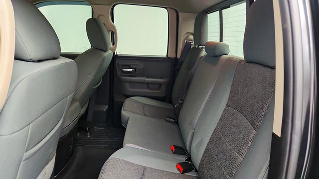 2018 Ram 1500 Big Horn 4x4 Quad Cab 6'4'' Box w/ Black Appearance Group - 23043057 - 19