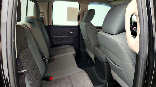 2018 Ram 1500 Big Horn 4x4 Quad Cab 6'4'' Box w/ Black Appearance Group - 23043057 - 21