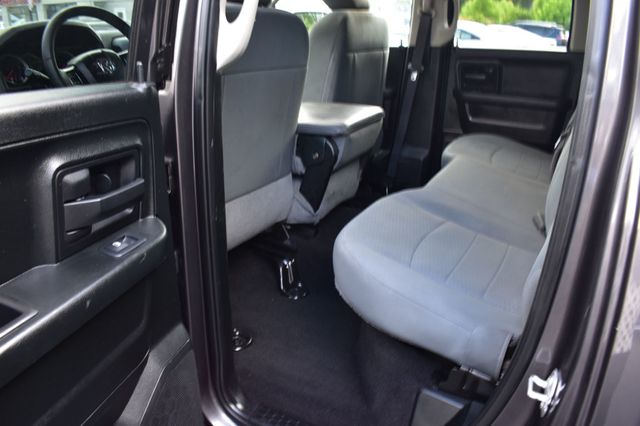 2018 Ram 1500 Express 4x2 Quad Cab 6'4" Box - 22885254 - 20