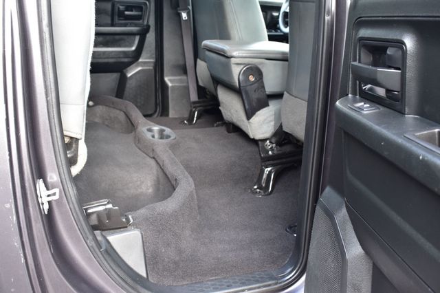 2018 Ram 1500 Express 4x2 Quad Cab 6'4" Box - 22885254 - 23