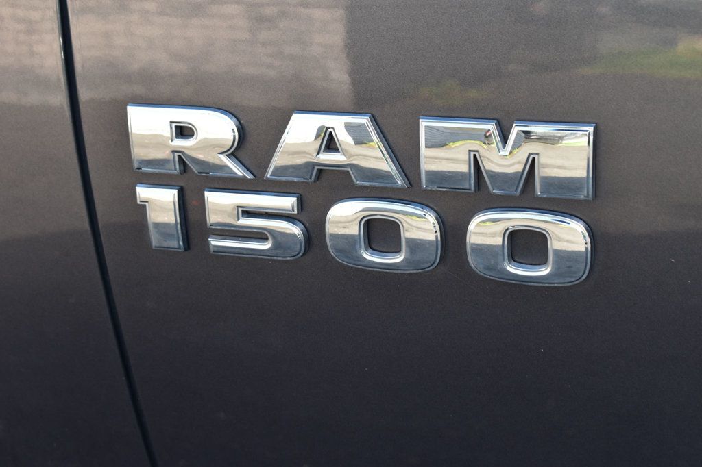 2018 Ram 1500 Express 4x2 Quad Cab 6'4" Box - 22885254 - 50