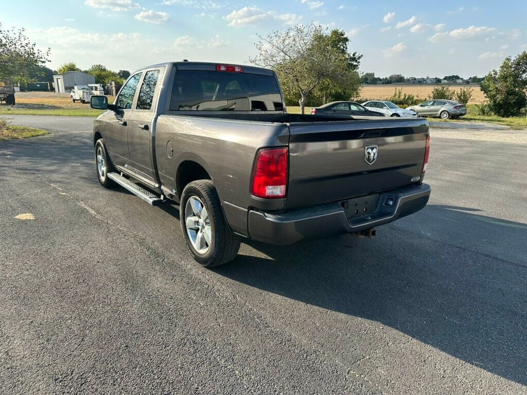 2018 Ram 1500 ST photo 2