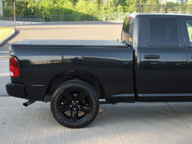 2018 Ram 1500 Express 4x4 Quad Cab 6'4" Box - 23038221 - 10